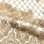 La larghezza nuziale del tessuto 140cm del pizzo dell'oro amichevole di Eco del 1 iarda di lunghezza ha bordato pesante