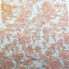 Lunghezza materiale del pizzo ricamato di nylon piacevole 91.44cm rosa/di Mesh Lace Fabric