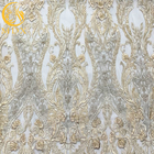 modello floreale di immaginazione in rilievo del pizzo del tessuto del ricamo del vestito da sposa 3D